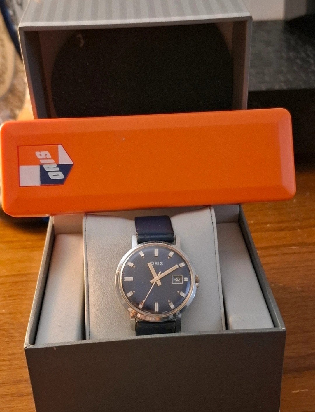 montre Oris "Nightshade" mécanique vintage près 1975, Bijoux, Sacs & Beauté, Enlèvement ou Envoi, Montre-bracelet, Autres marques