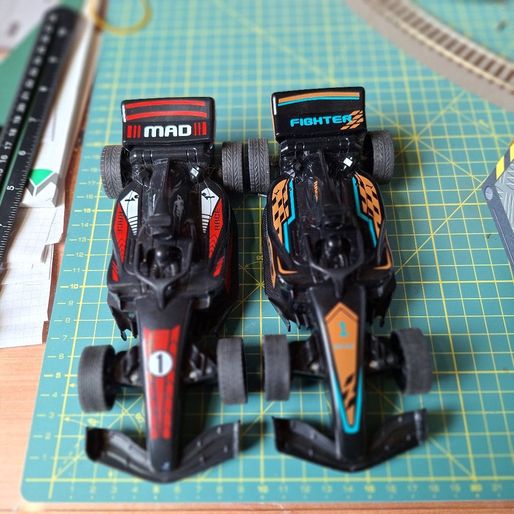 Miniz MR03, Enlèvement, Comme neuf, Échelle 1:24, Électro