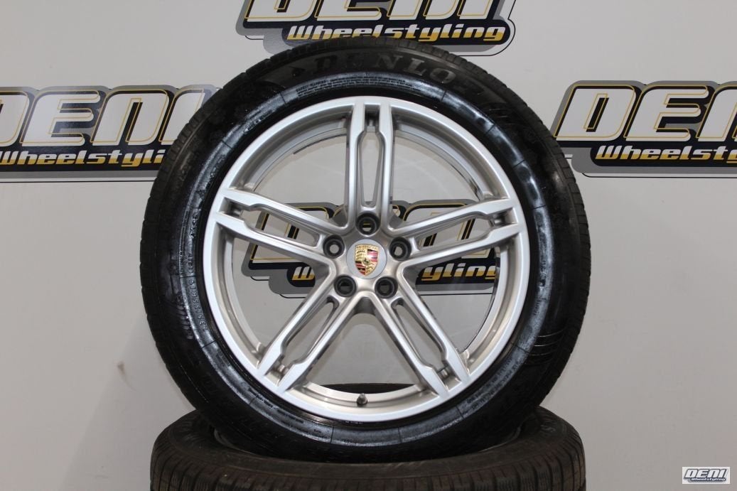 19" Porsche Macan originele winterset, Gebruikt, -, -, Banden en Velgen