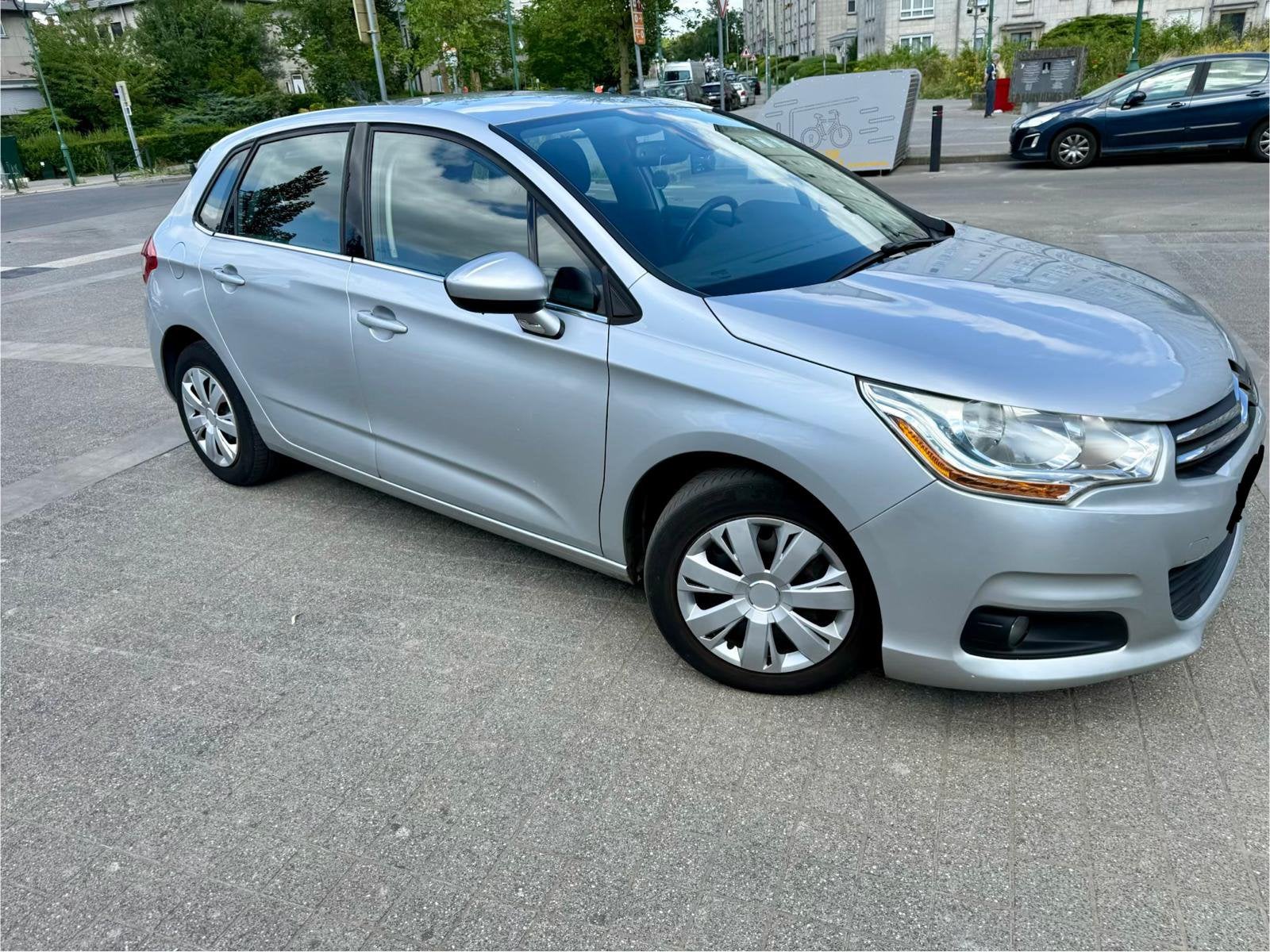 Jolie Citroën, C4 14VTI  prête à immatriculée !!!!, Autos, Argent ou Gris, Achat, 14 cm³, Noir
