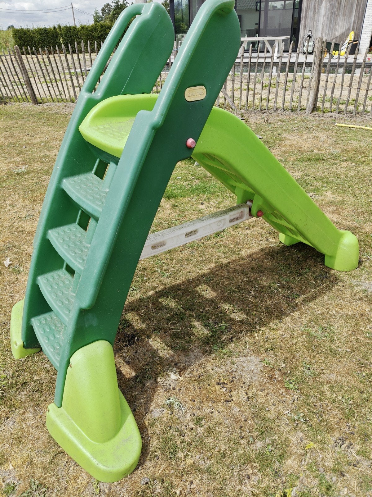 Kinder glijbaan Little Tikes, Enfants & Bébés, Jouets | Extérieur | Aires de jeux, Enlèvement, Utilisé, Toboggan