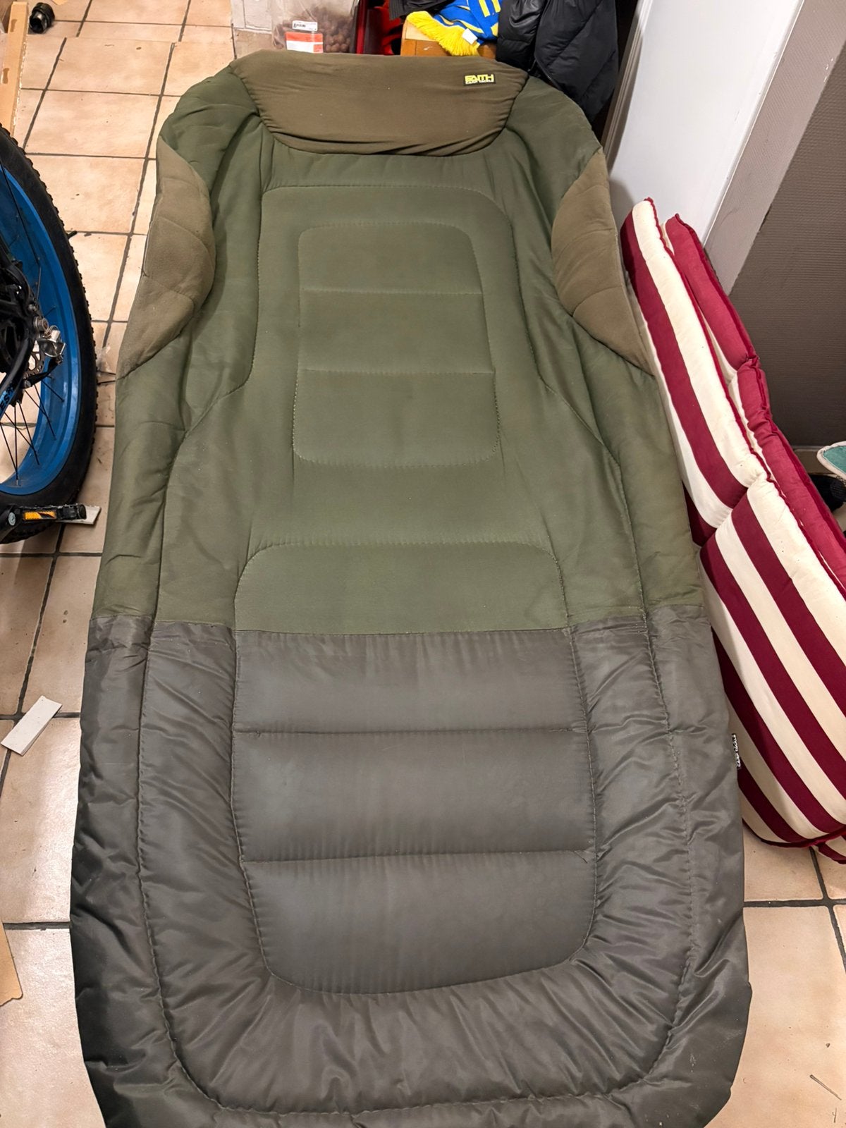 Bedchair vis bed, Ophalen, Zo goed als nieuw, Overige typen