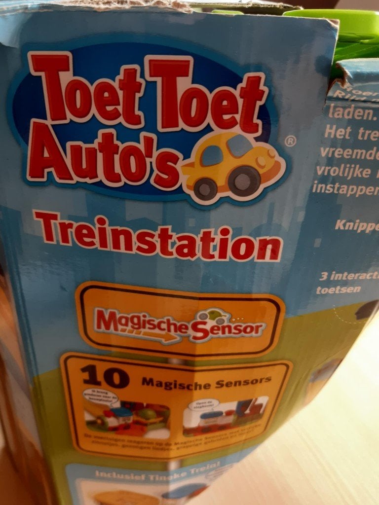 Toet Toet Auto Treinstation VTECH, Kinderen en Baby's, Ophalen, Zo goed als nieuw, 2 tot 4 jaar
