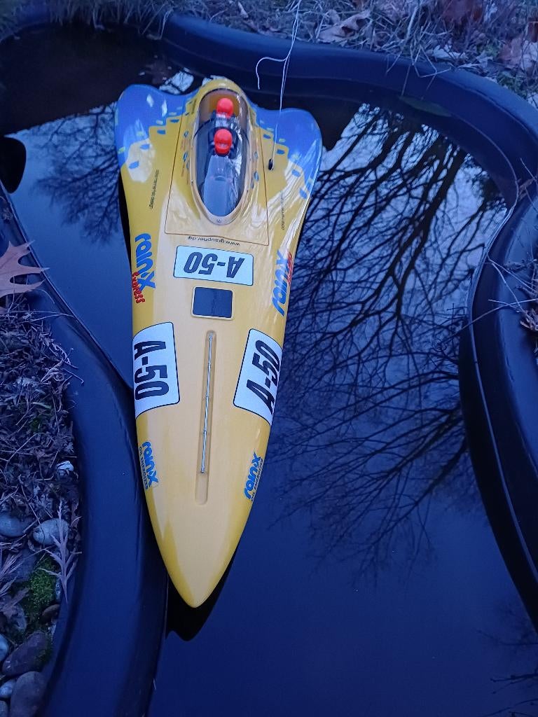 Bateau Graupner B28, Enlèvement, Comme neuf, Autres marques