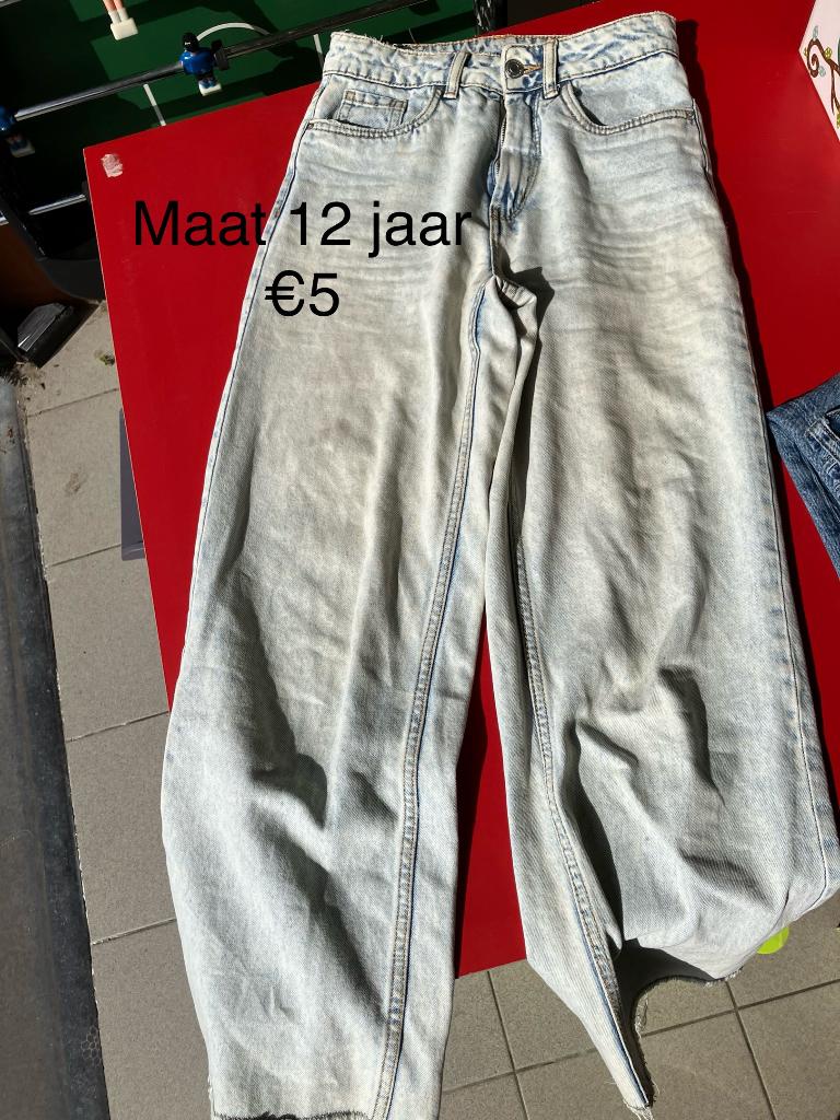 Jeansbroeken maat 12 jaar, Ophalen of Verzenden, Zo goed als nieuw, Meisje, Broek