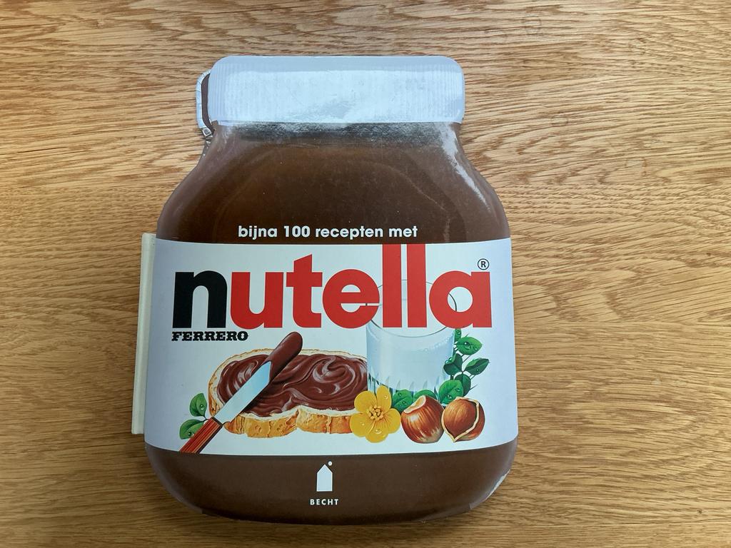Keda Black - Bijna 100 recepten met Nutella, Ophalen of Verzenden, Keda Black