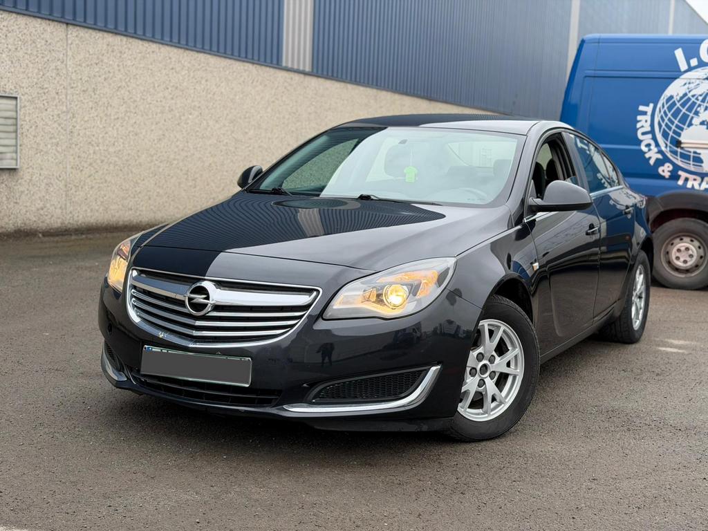 Opel Insignia 2.0 CDTi FaceLift Model* Euro 5b !, Auto's, Euro 5, Stof, Zwart, Insignia