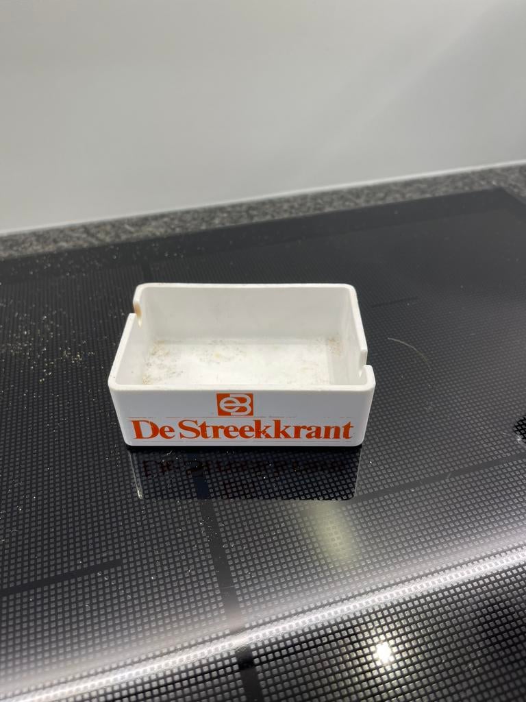 Een oude asbak van de Streekkrant, Ophalen of Verzenden, Zo goed als nieuw, Asbak