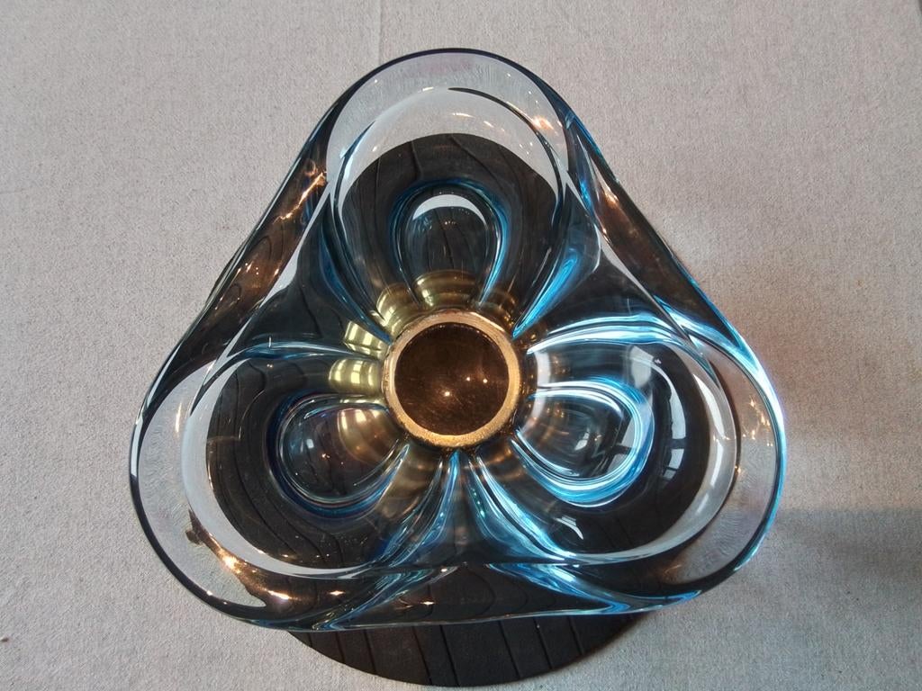 Glazed schaal op metalen voet, Ophalen