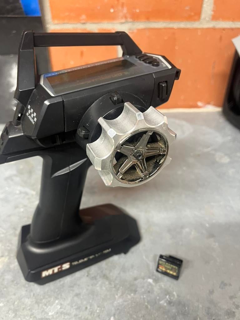 Sanwa MT-S 2.4 GHz zender + RX-482 ontvanger – Werkend, Ophalen of Verzenden, Zo goed als nieuw