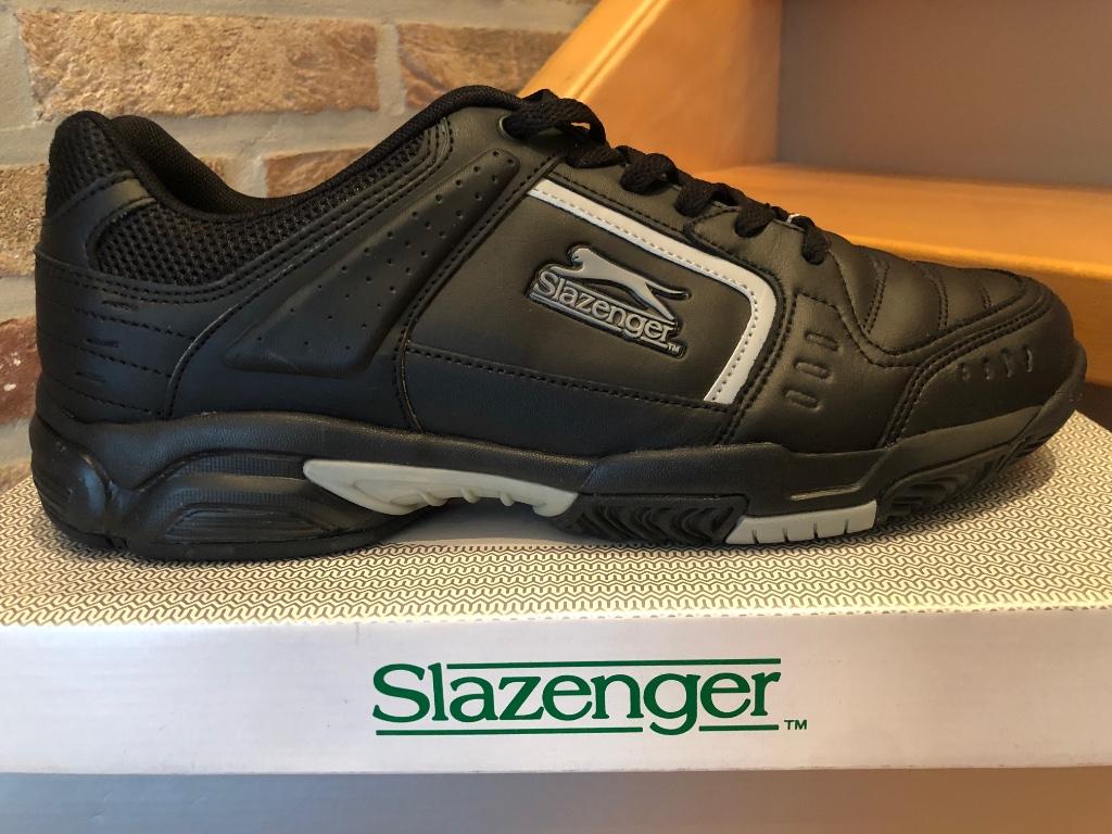 Paar sportschoenen. Merk: Slazenger. Schoenmaat: 44,5., Kleding | Heren, Schoenen, Ophalen of Verzenden, Nieuw, Slazenger, Sportschoenen