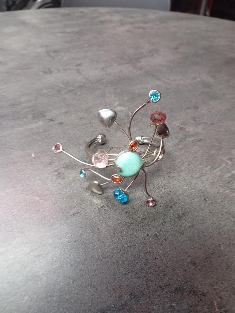Bracelet jonc moderne, Enlèvement ou Envoi, Comme neuf
