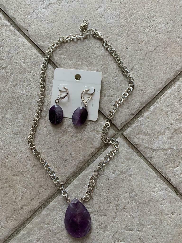 parure fantaisie collier + boucles d'oreille - style pierre, Enlèvement ou Envoi, Utilisé, Autres matériaux, Avec pendentif