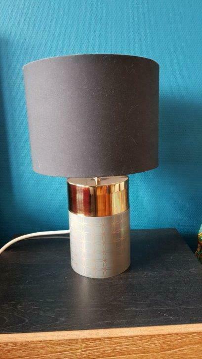 Lampe à poser, Enlèvement, Utilisé