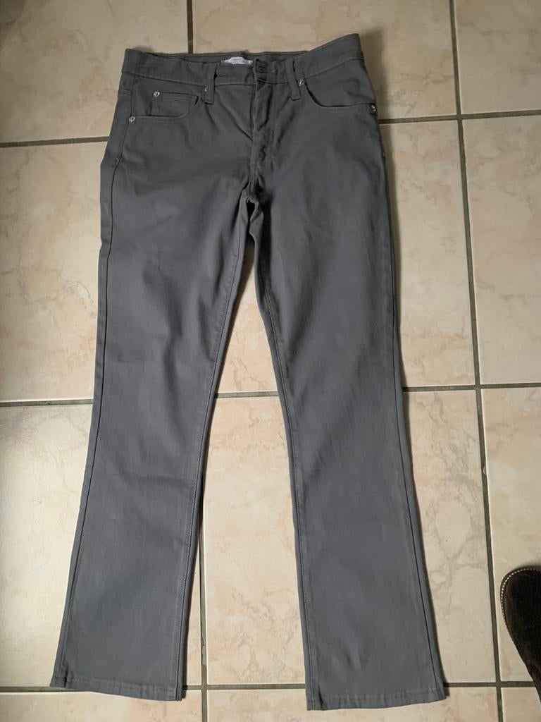 Nieuwe broek Versace 28 (36) grijs rechte pijp, Enlèvement ou Envoi