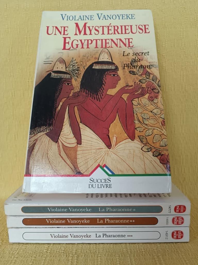Trilogie “de farao” + Een mysterieuze Egyptische vrouw, Boeken, Thrillers, Zo goed als nieuw, Ophalen