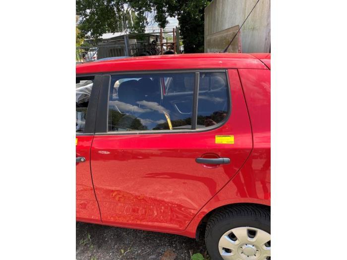 Portière 4portes arrière gauche d'un Skoda Fabia (8151), Enlèvement ou Envoi, 3 mois de garantie, Utilisé, Skoda