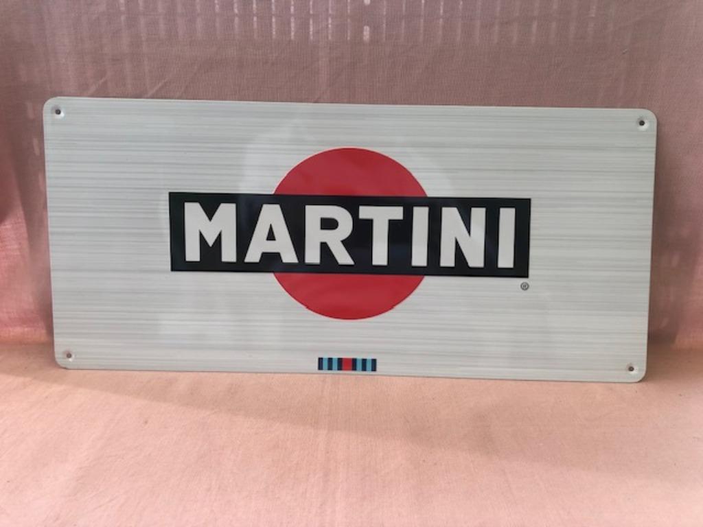 Pancarte Martini en métal léger. Hauteur = 23 cm, longueur =, Enlèvement ou Envoi, Comme neuf, Panneau publicitaire