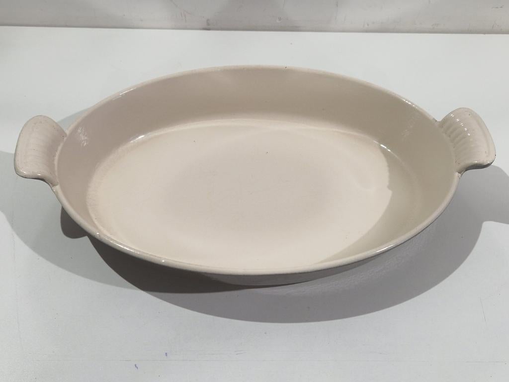 Cousances 32 , ( creuset) donker bruin van kleur nieuwstaat, Enlèvement ou Envoi, Comme neuf, Fonte