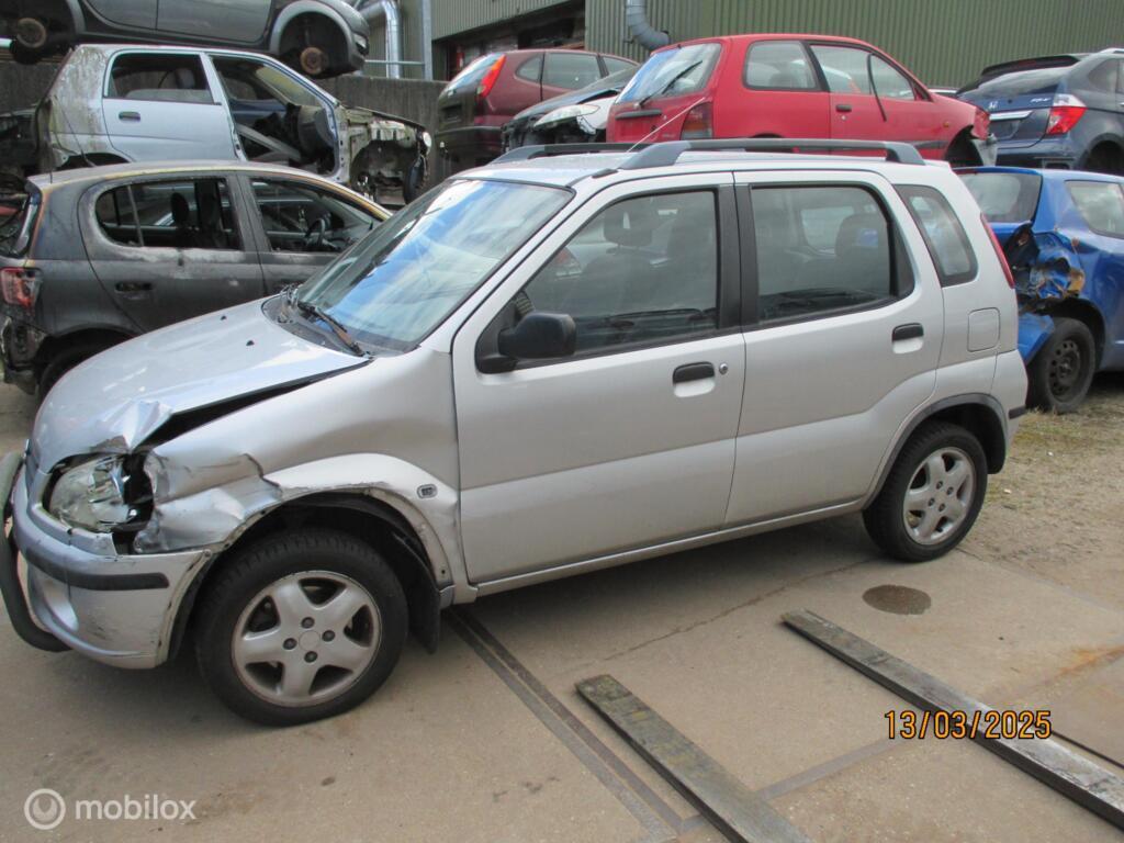 Onderdelen Suzuki Ignis 1.3-16V 5-Deurs 2003, Suzuki, Gebruikt, Suzuki