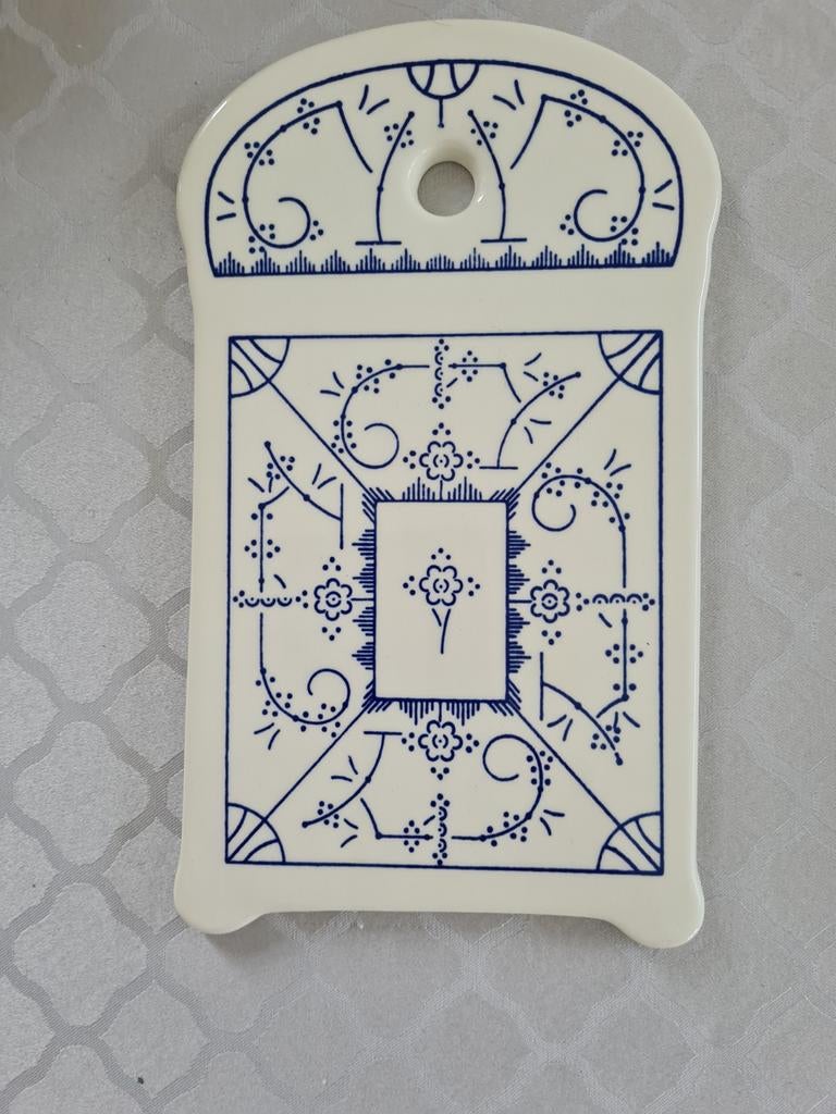 Royal Boch broodplank, Ophalen