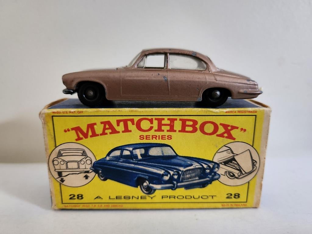 Matchbox Regulars Jaguar MK10 (1964), Enlèvement ou Envoi, Comme neuf, Moteur