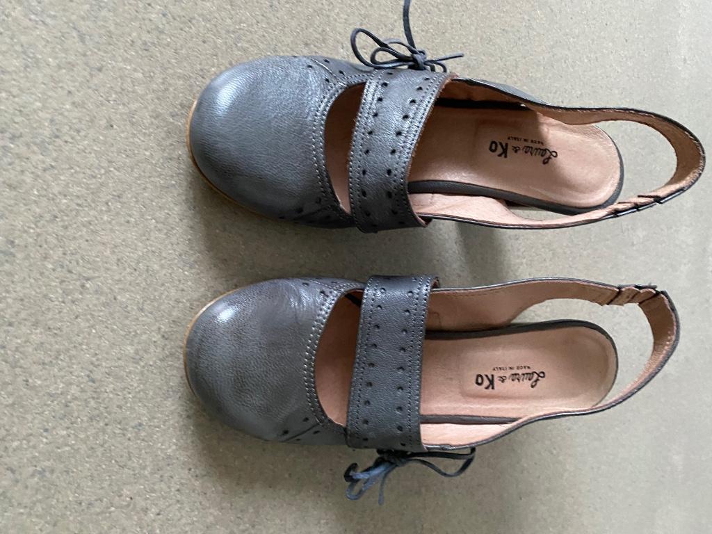 Laura & KO sandalen, Kleding | Dames, Ophalen of Verzenden, Zo goed als nieuw, Sandalen of Muiltjes