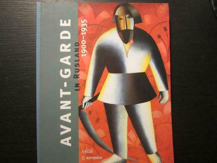 Avant-Garde in Rusland 1900-1935, Enlèvement ou Envoi, Utilisé