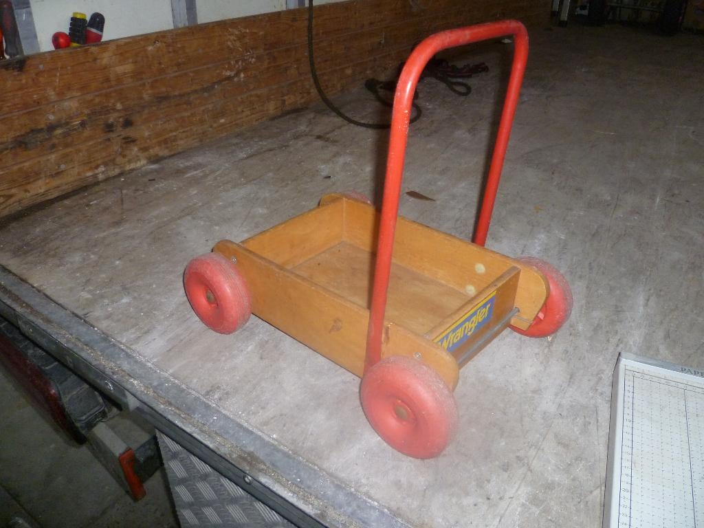 OUD HOUTEN SPEELGOED KARRETJE, Ophalen of Verzenden