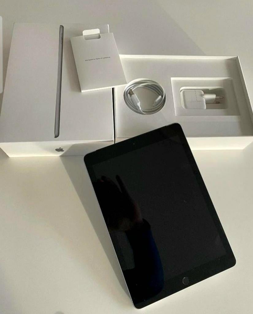 Apple ipad 6Th Gen, Telecommunicatie, Ophalen of Verzenden