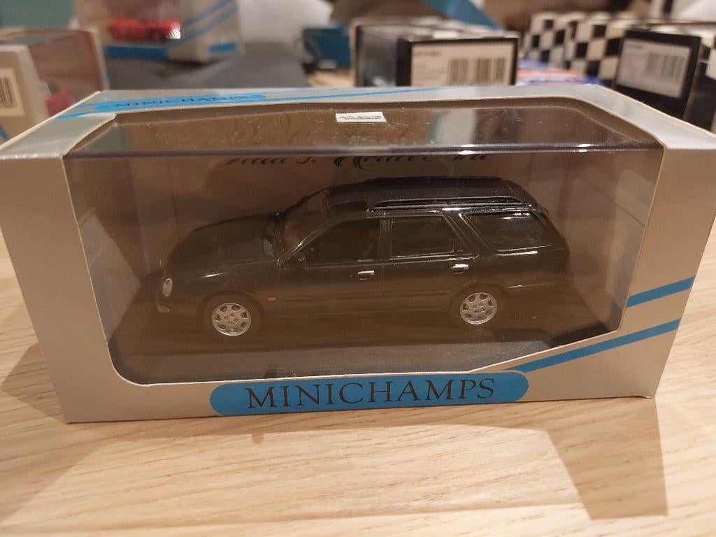 Minichamps Ford Scorpio break 1995 black/grey 1/43, Enlèvement ou Envoi, Neuf, Voiture, MiniChamps
