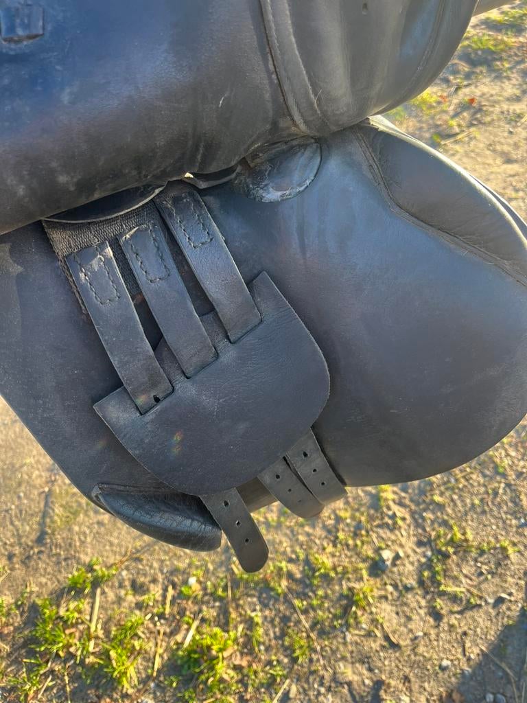 Springzadel merk Bates, Dieren en Toebehoren, Ophalen, Gebruikt, Springen