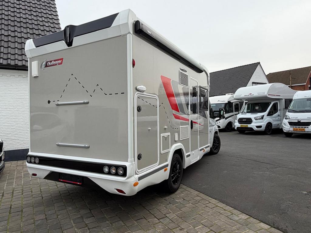 Peugeot Boxer Challenger 250 Stage, Jusqu'à 4, 6 à 7 mètres, Boîte manuelle, Douche