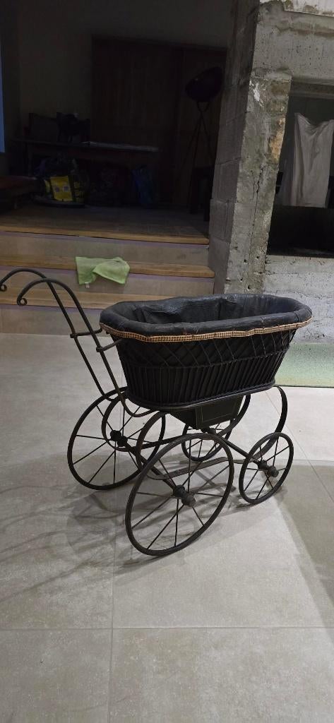 voiture de poupée ancienne, Enlèvement