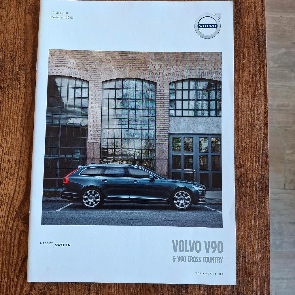 VOLVO  V90  & V90 Cross Country  15 mei 2018, Boeken, Auto's | Folders en Tijdschriften, Ophalen of Verzenden, Nieuw, Volvo