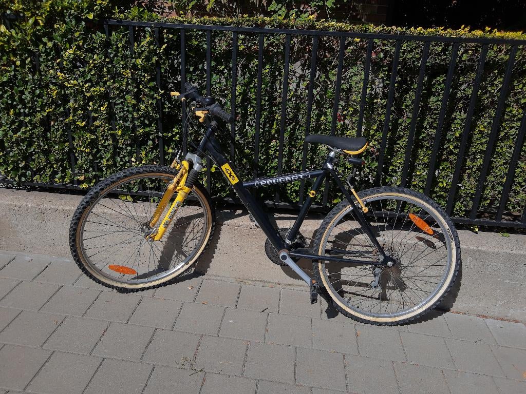 Velo VTT ** Peugeot ** SUNTOUR, Particulier, 0 g/km, Achat, Euro 6