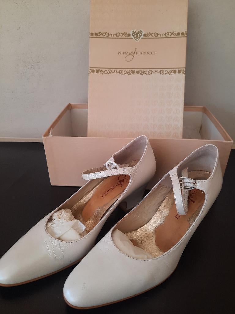 Trouwschoenen Nina Fiarucci, maat 37, Beige, Schoenen, Ophalen of Verzenden, Nina Fiarucci