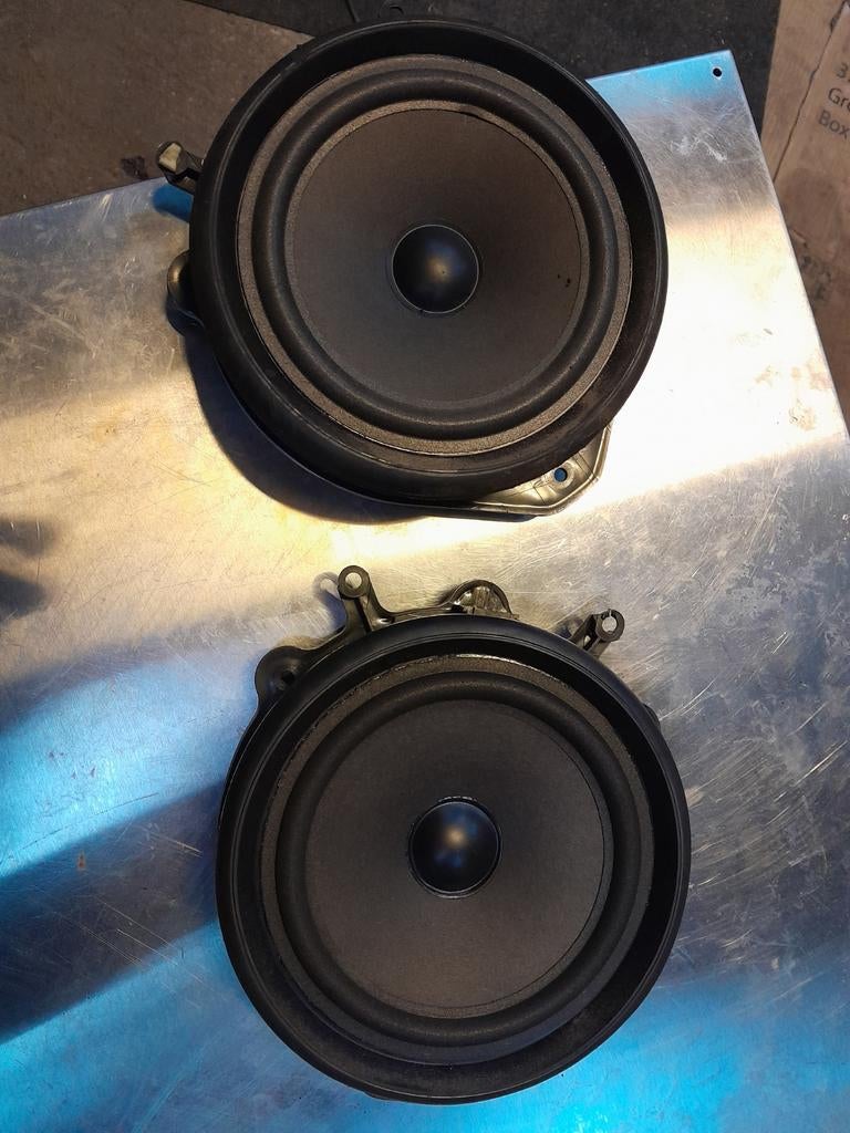 VOORSTE+ ACHTER luidsprekers AUDI A4 B6 // 5060 AUVELAIS, Ophalen of Verzenden, Gebruikt, Audi