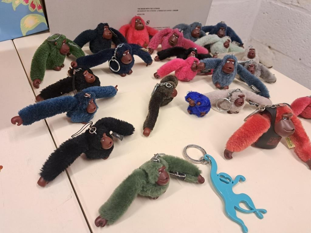 23 verschillende kipling aapjes  naampjes staan er nog op, Kinderen en Baby's, Ophalen of Verzenden, Zo goed als nieuw
