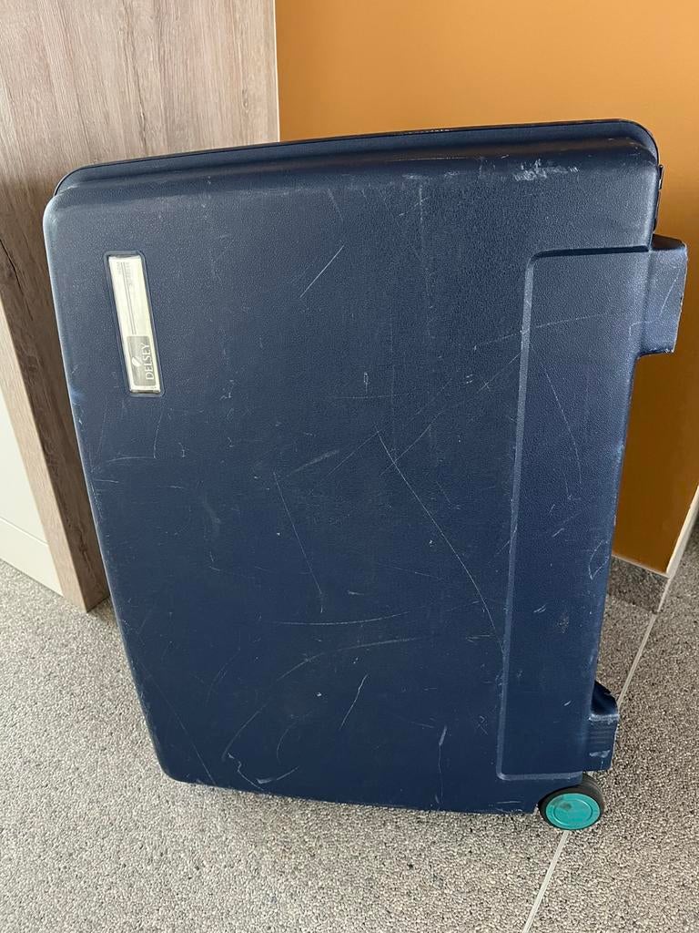 Reiskoffer DELSEY middelgroot, donkerblauw, Handtassen en Accessoires, Koffers, Hard kunststof, 45 tot 55 cm, Zo goed als nieuw
