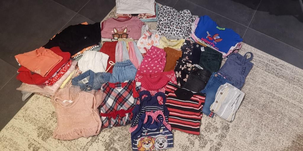 Meisjeskleding maat 104- 110, Kinderen en Baby's, Ophalen