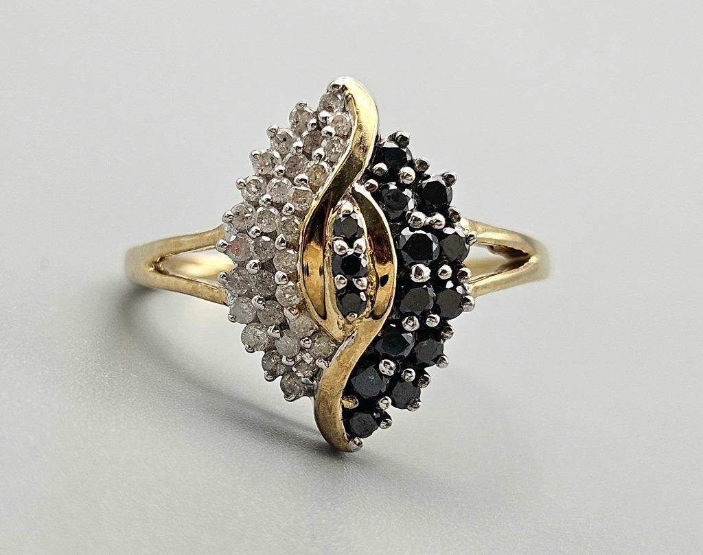 Bague vintage en or et diamant noir Ca : 0,65 ct., Enlèvement ou Envoi, 18 à 19, Comme neuf, Or