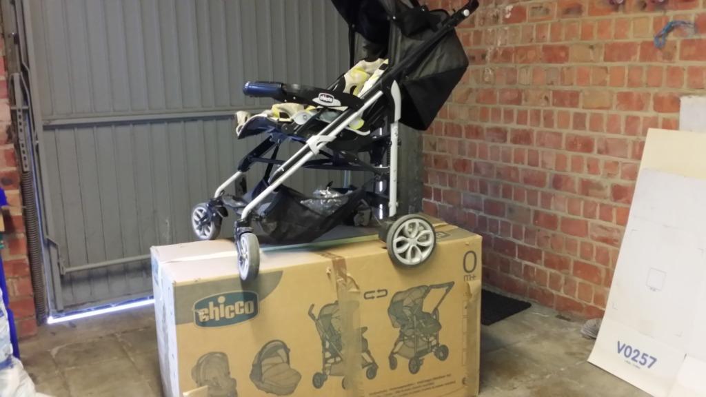 Trio split Chicco (wieg, kinderwagen, maxi cosi), Kinderen en Baby's, Ophalen, Zo goed als nieuw, Combiwagen, Maxi-Cosi