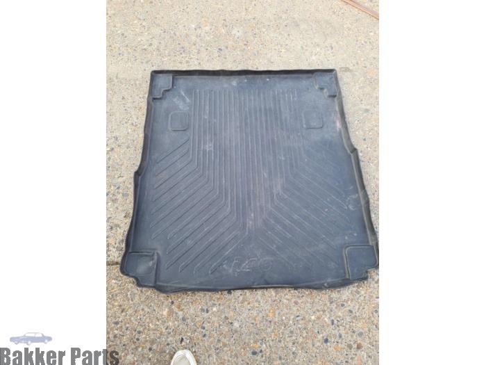 Coffre tapis d'un Hyundai I40, -, -, 3 mois de garantie, Utilisé