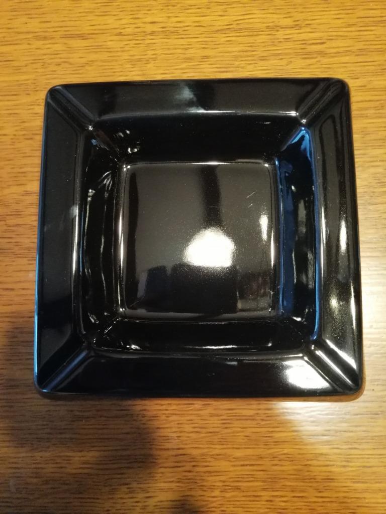Beau cendrier noir neuf 18 x 18 cm, Enlèvement, Neuf, Cendrier
