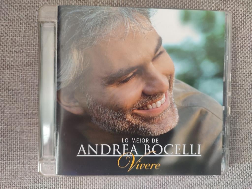 CD : ANDREA BOCELLI - VIVERE : LO MEJOR  (BEST OF), Cd's en Dvd's, Ophalen of Verzenden, Zo goed als nieuw
