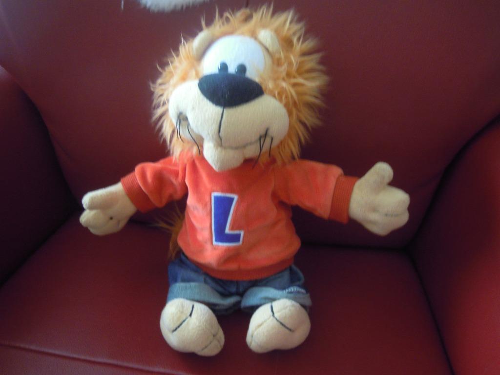 knuffel loeki leeuw vrije tijds kleding (doos feb 23), Enlèvement ou Envoi, Neuf