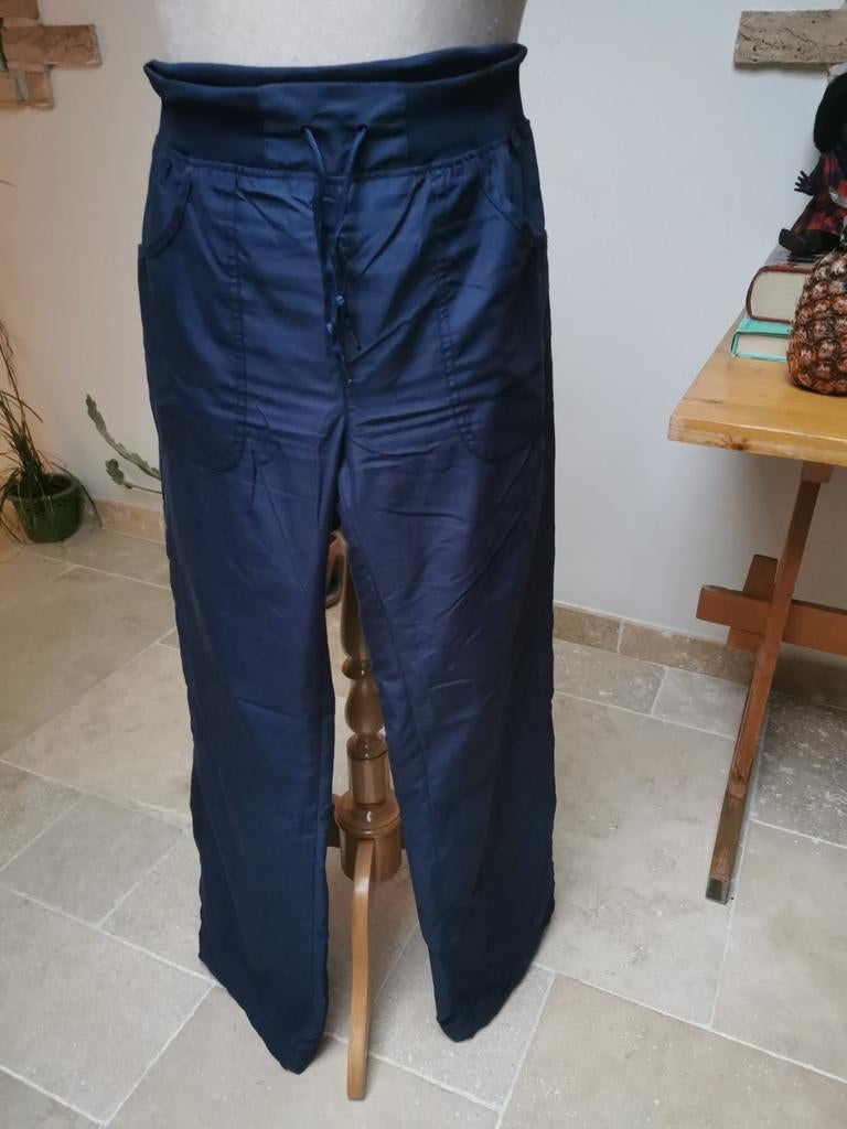 Pantalon de sport bleu foncé de Champion, Enlèvement ou Envoi, Comme neuf, Taille 42/44 (L)