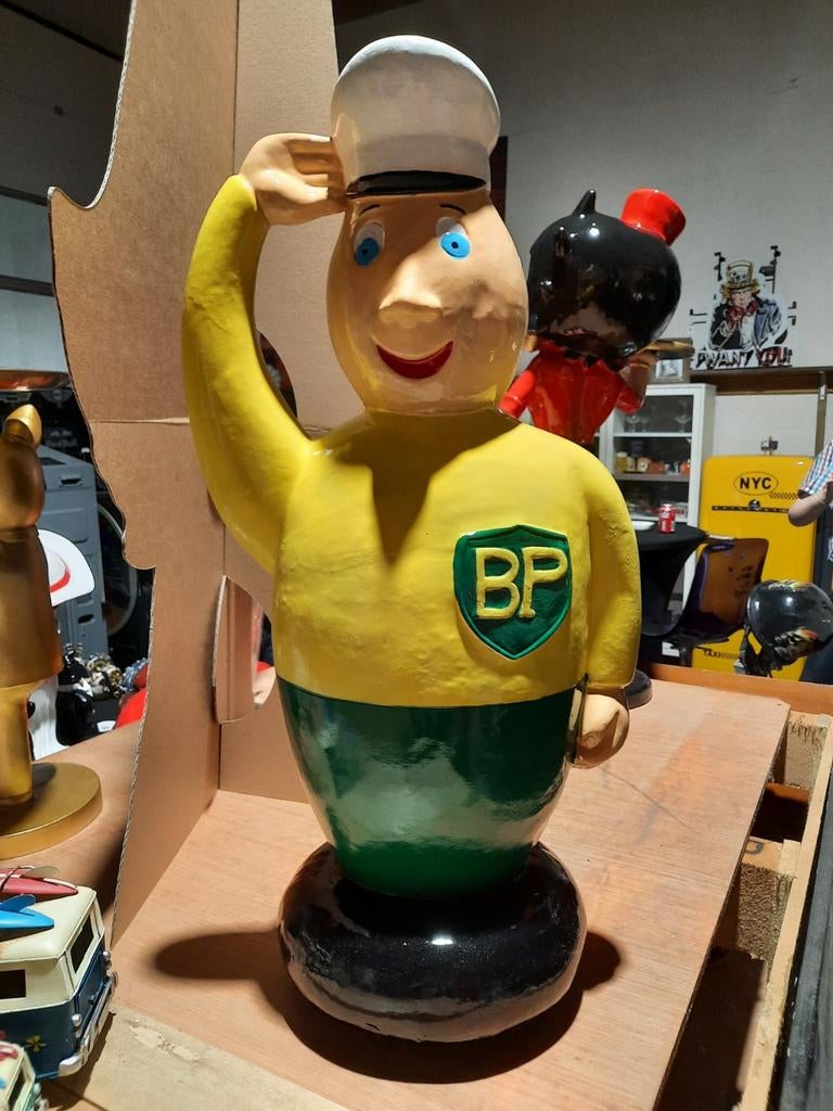 Groot beeld BP polyester, Enlèvement