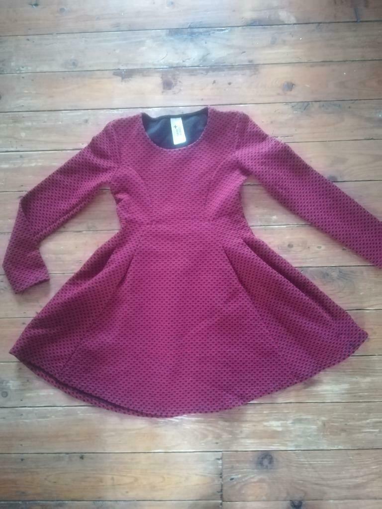 Robe hiver 134-140 rouge bordeaux, Enlèvement ou Envoi, Utilisé, Fille, Robe ou Jupe